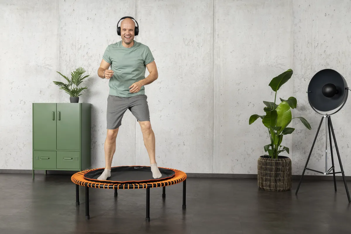 Minitrampolin macht gute Laune